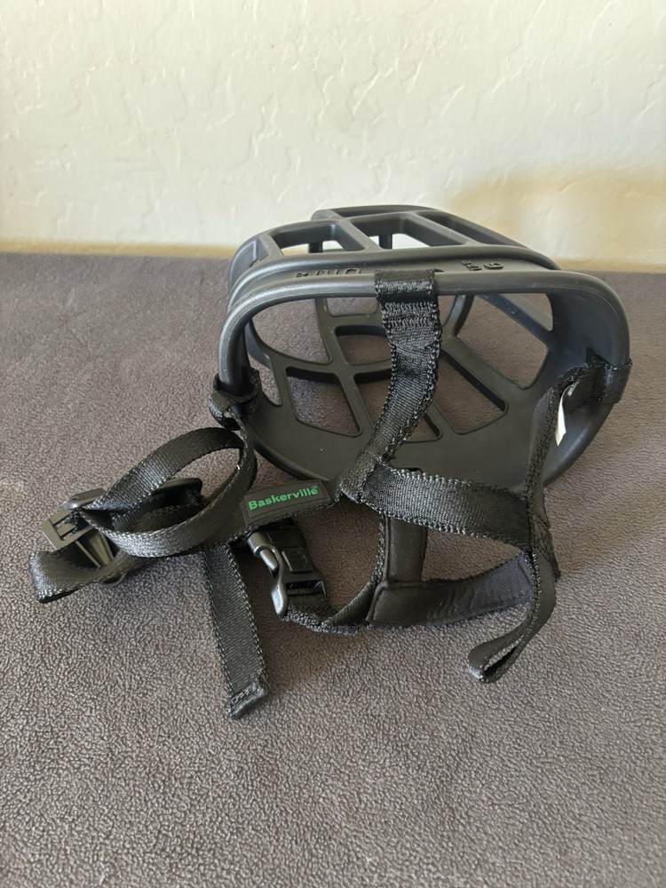 BASKERVILLE Heavy Duty Black Adjustable Dog Training Muzzle Size 6