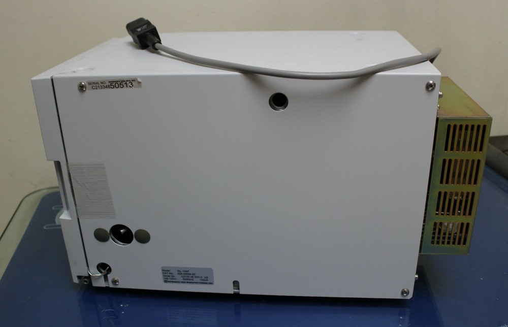 SHIMADZU SIL-10AF AUTO SAMPLER with Sample Holder