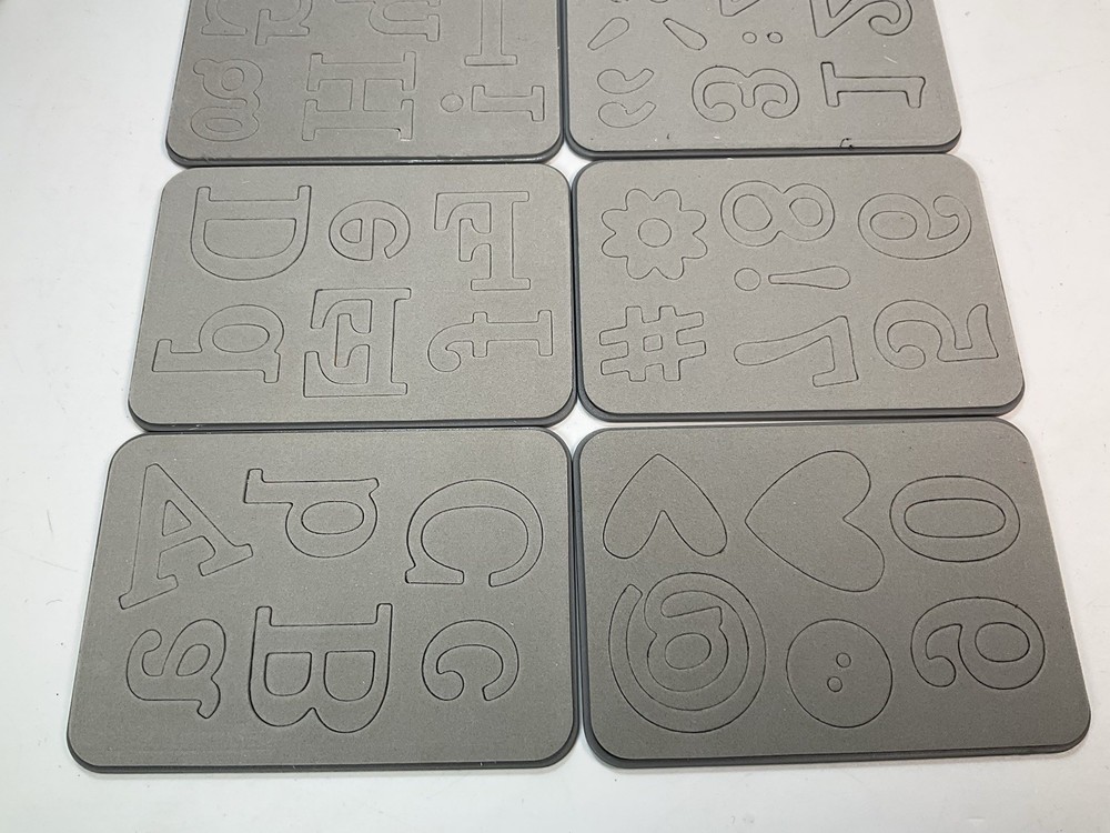 SIZZIX STAMPIN UP Timeless Type Alphabet Junior Sizzlits Complete Set & Case