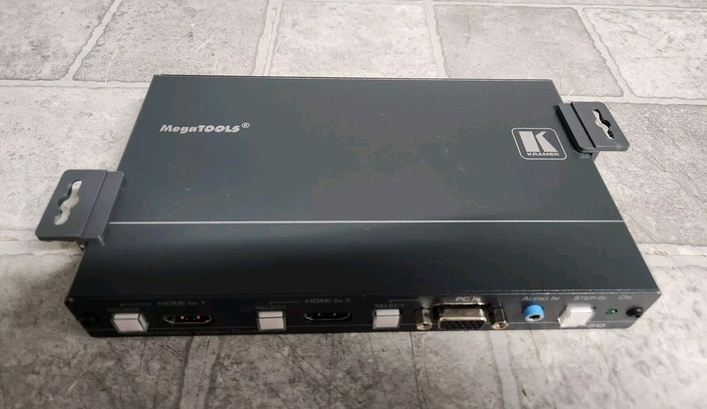 Kramer DIP-30 Video Switcher NO POWER ADAPTER