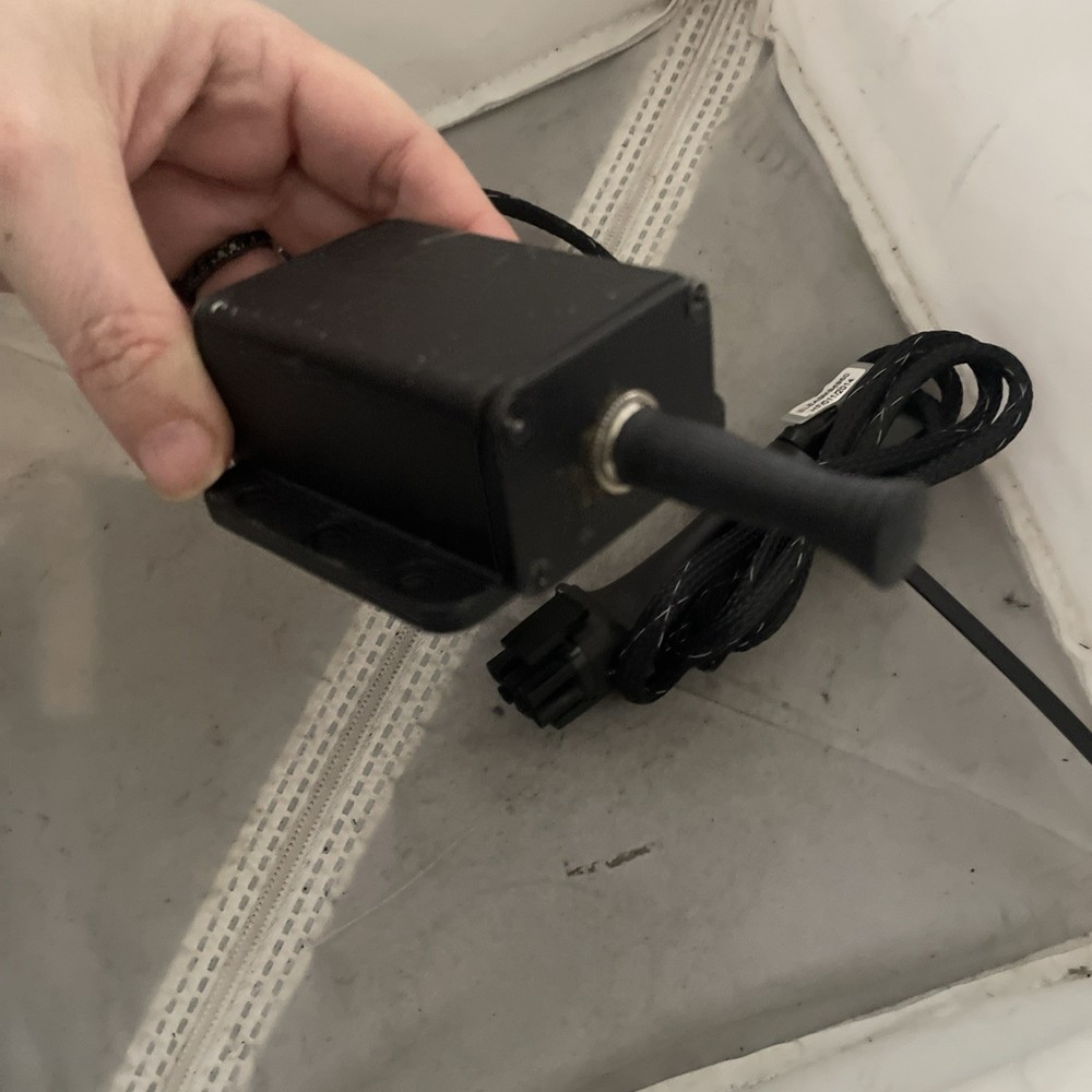 PRIDE MOBILITY ELECTRONIC ASSY TOGGLE BOX MULTI POSITIONAL . eleasmb4950 Rs122