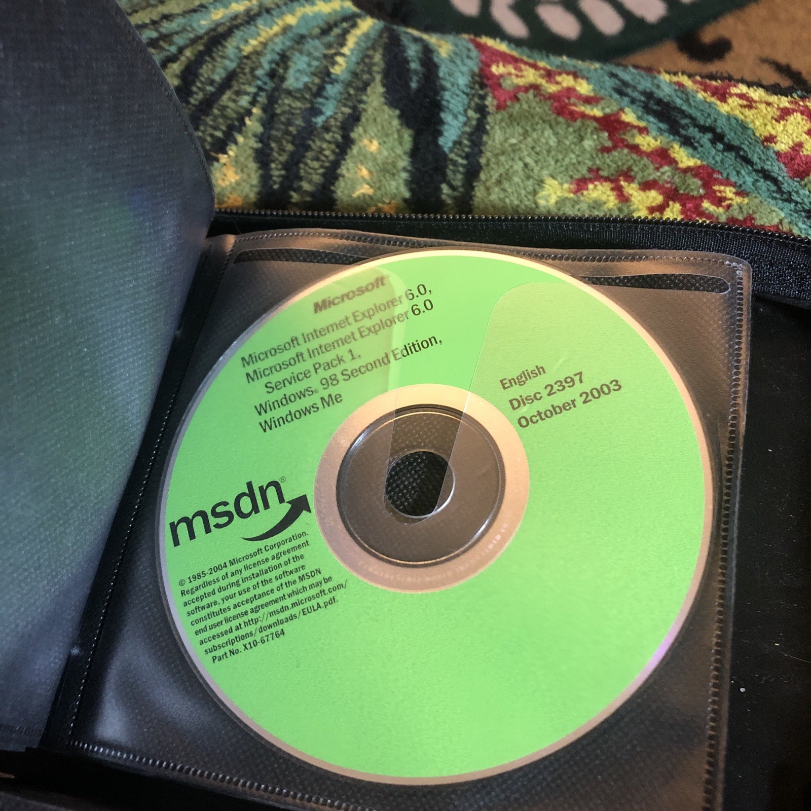 70 Microsoft Developer Network MSDN Discs Library 2001 to 2005 Bulk Lot Binder