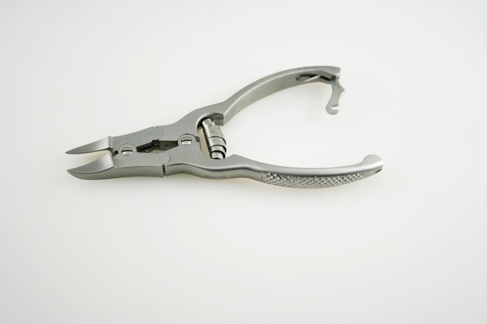 Toenail Double Action Concave Jaws 6"