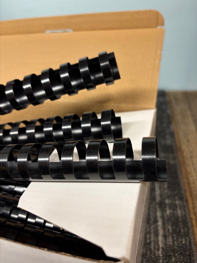 100 Pack 7/8" Inch Plastic Binding Comb 19 Ring EP708BK BCEB5110 BindMax (10 ava