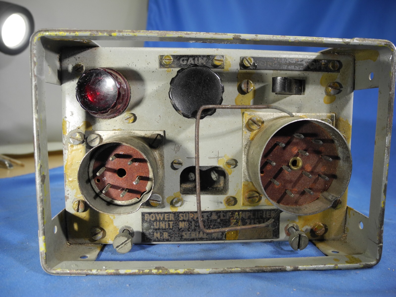 WW2 British Army Wireless radio Power Supply & LF Amplifier # 1 ZA 21531
