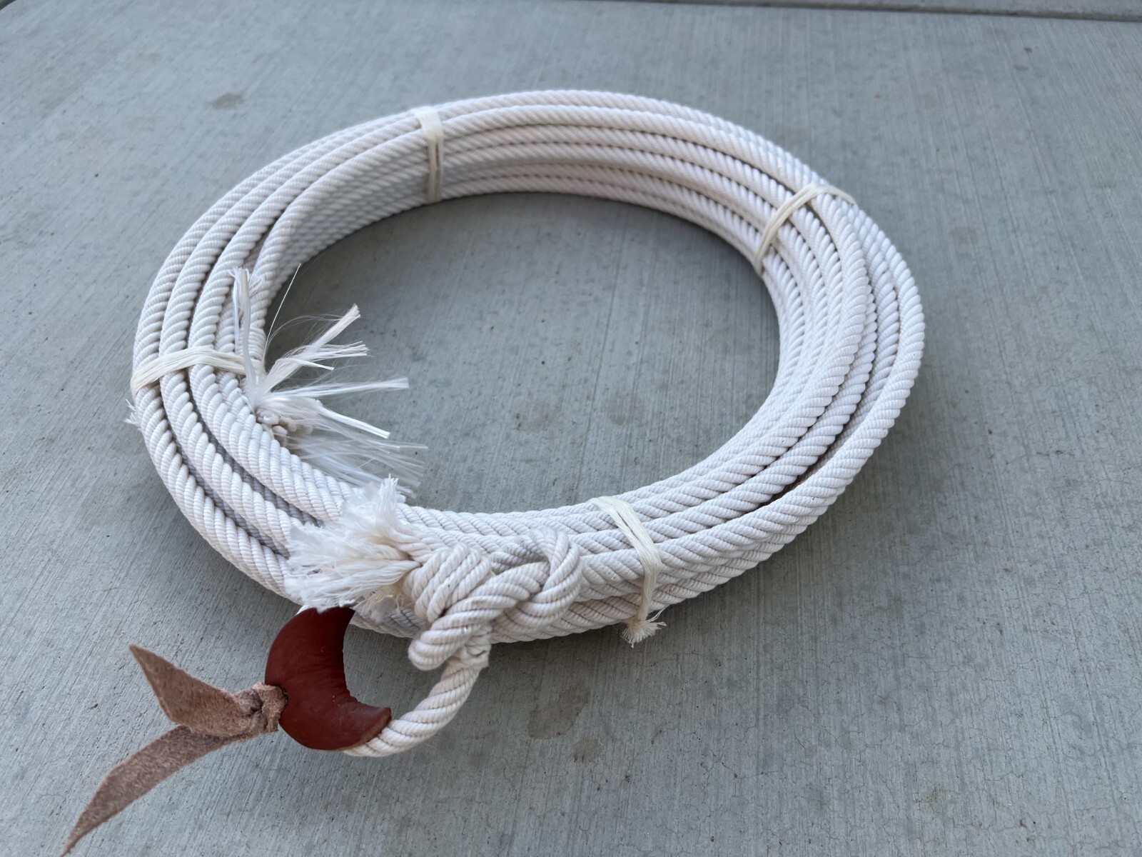 SADDLE HORSE CHARRO ROPE. REATA PARA LAZAR. CHAVINDA. LASSO ROPE SOGA CHARRA