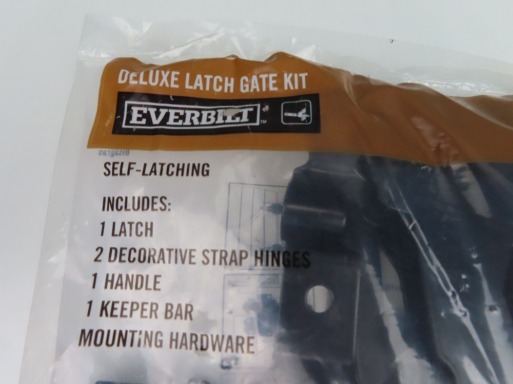 Everbilt 20026 Black Deluxe Latch Gate Set NEW
