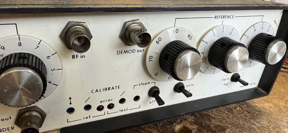 Wavetek 1080 Sweep Generator w/ 1076 Module System Tested Output