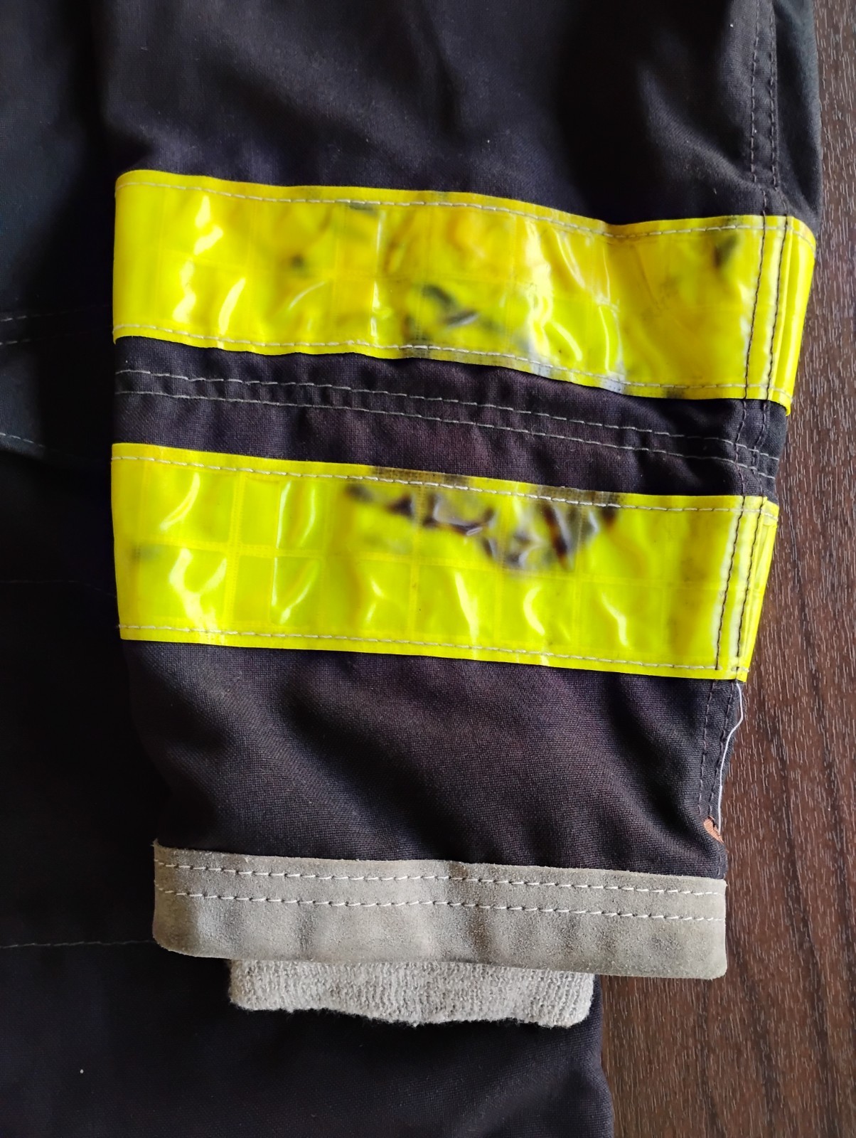 VINTAGE GLOBE MEN'S Sz. 38 PROVIDENCE, RI. FIREFIGHTER BUNKER TURN OUT JACKET