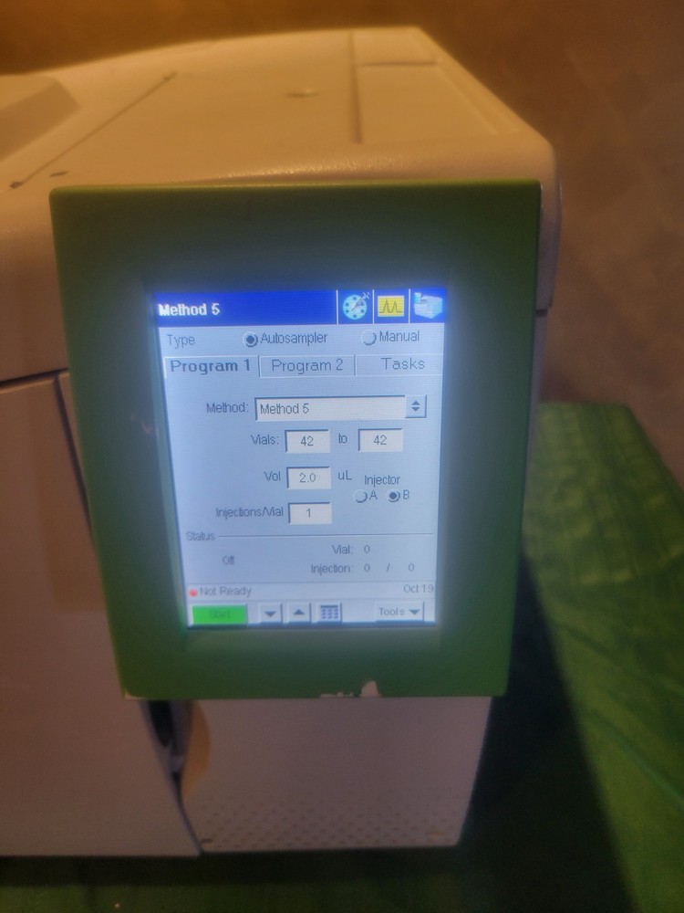PERKIN ELMER CLARUS 500 GAS CHROMATOGRAPH
