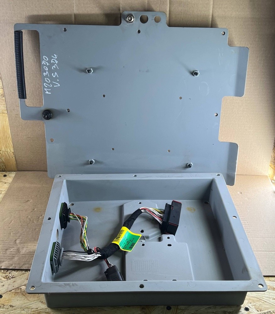 Trimble Ag-482 mounting bracket Plate  w/ cabling harness