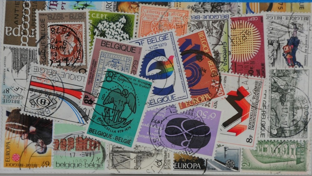 Belgium 100 Stamps (Large format (L28))