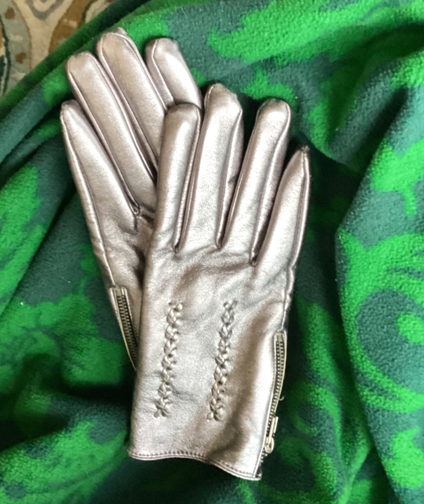 TOPSHOP Metallic Gloves