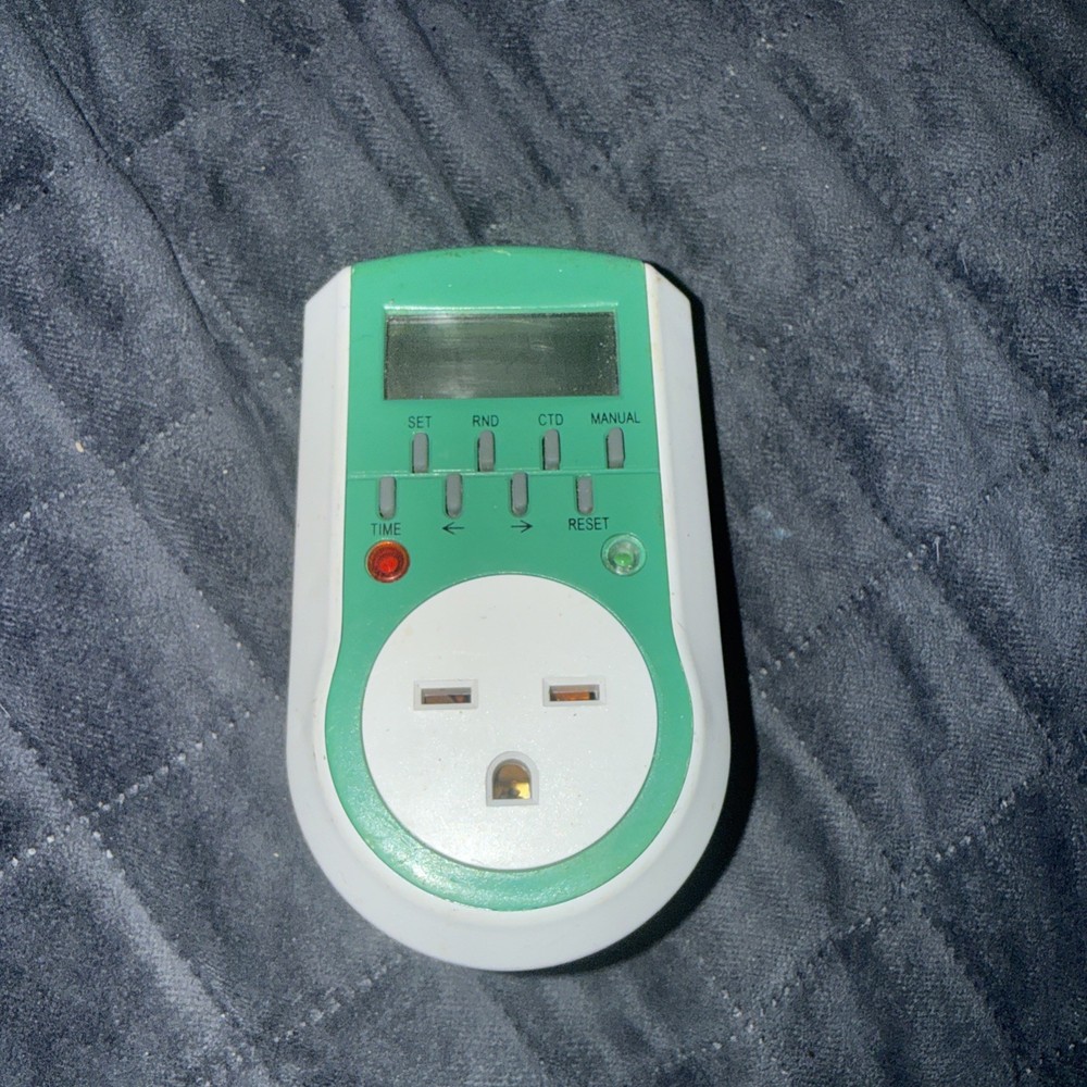Titan Controls Apollo 11 One Outlet Timer 240V
