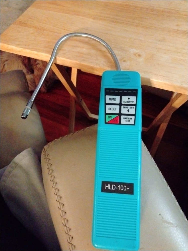 HLD-100+ Refrigerant Leak Detector