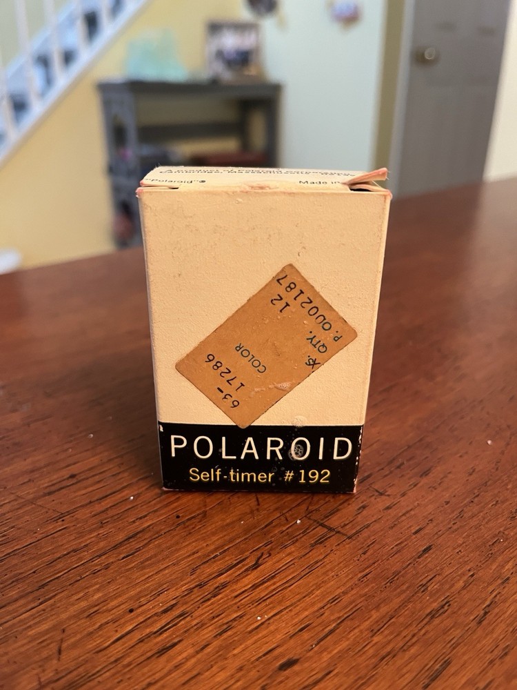 Polaroid self timer #192