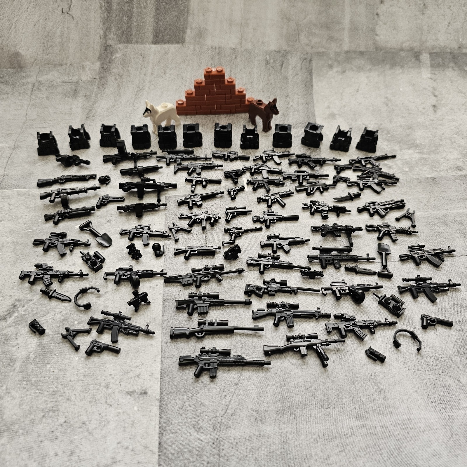 Multipack Soldier Weapons Accessories Gun Armor Helmet Lot for Minifigures BX01