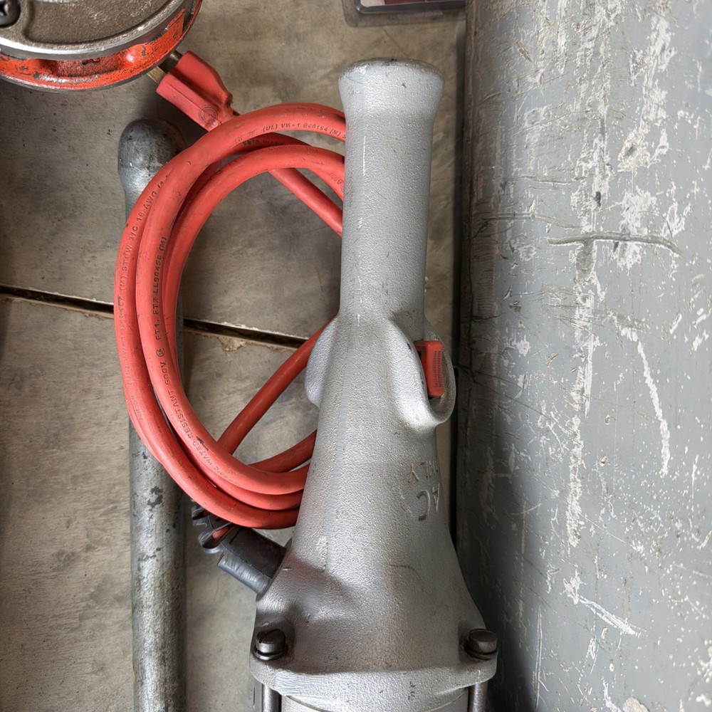 RIDGID 700 ELECTRIC PIPE THREADER, THREADER DIES, RATCHING HEAD, HANDLE AND CASE