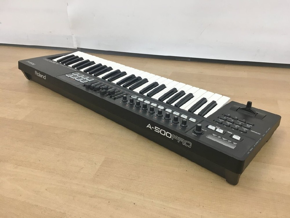Roland A-500 Pro Midi Keyboard controller