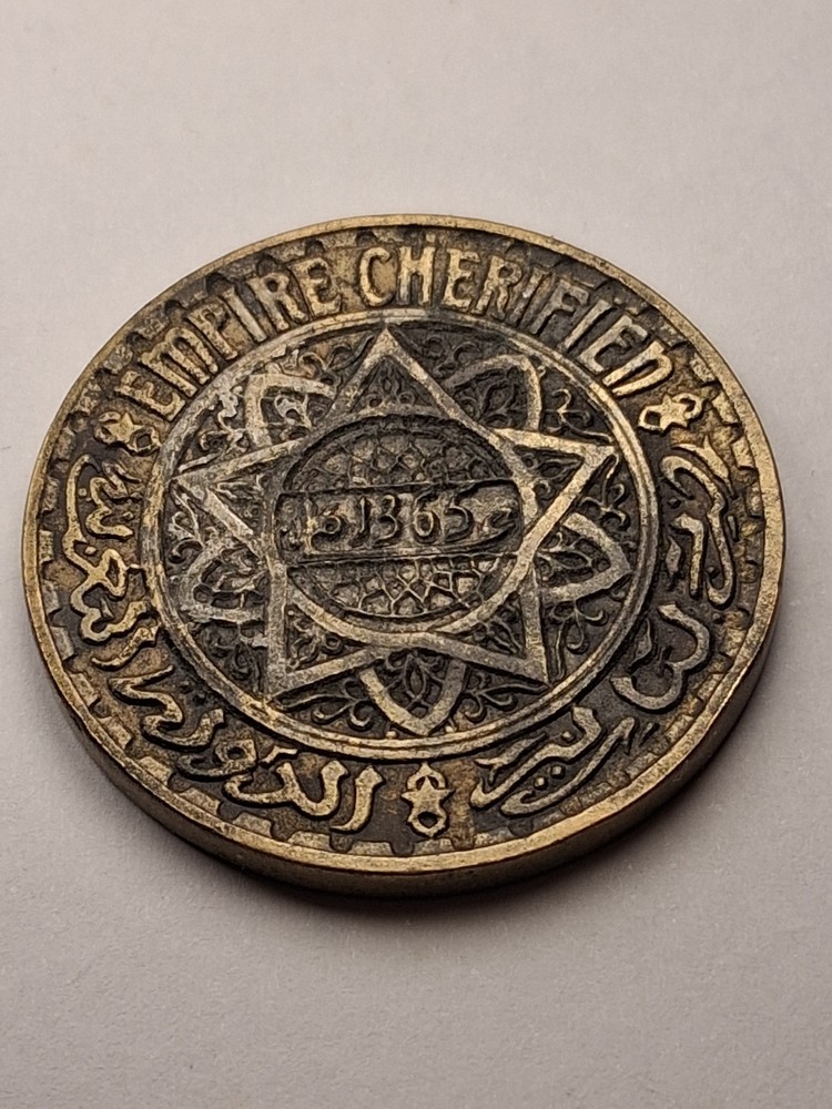 1365 (1946) Morocco 5 Francs