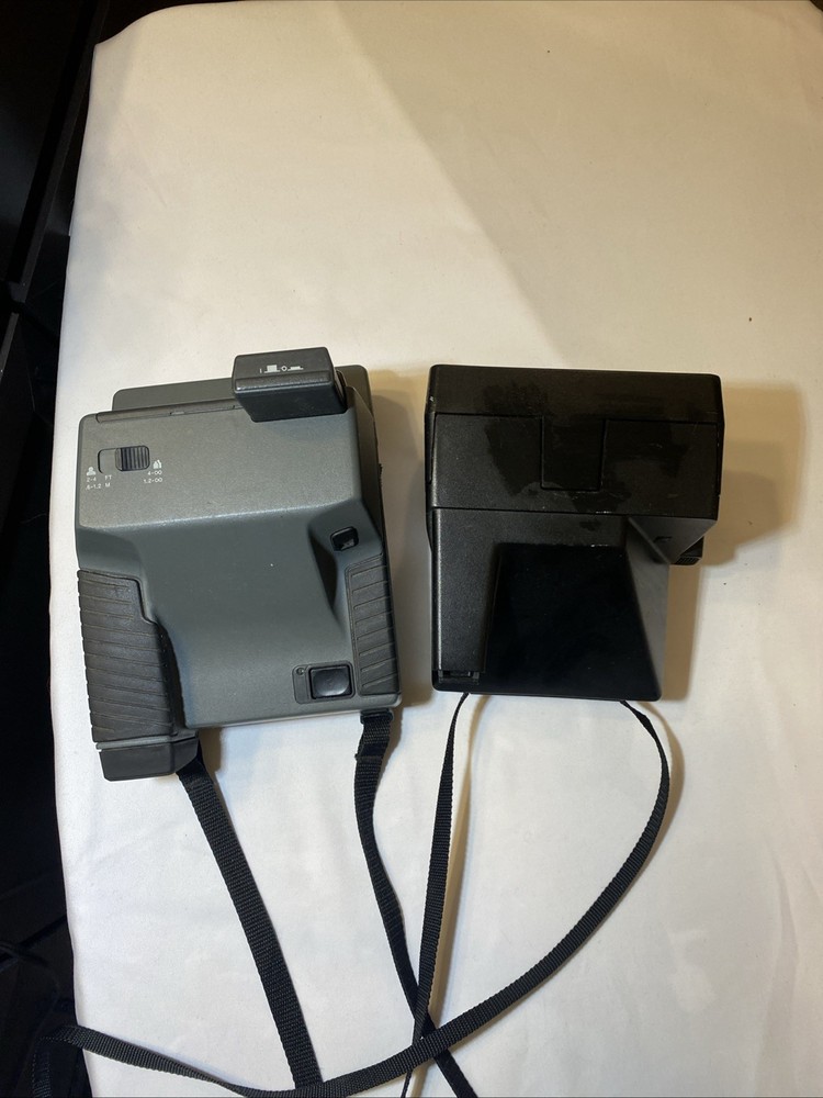 Polaroid One Step, Polaroid Impulse , Not Tested