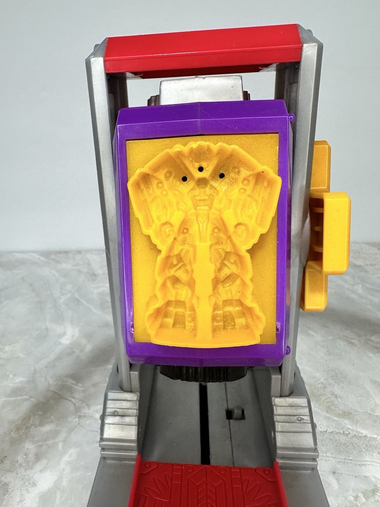 Hasbro Playdoh Transformers Autobot Workshop Incomplete Press Only Working