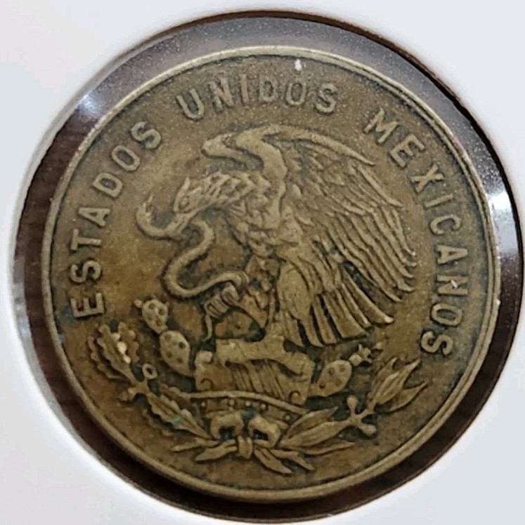 Mexico 1965 Cinco Centavos World Coin