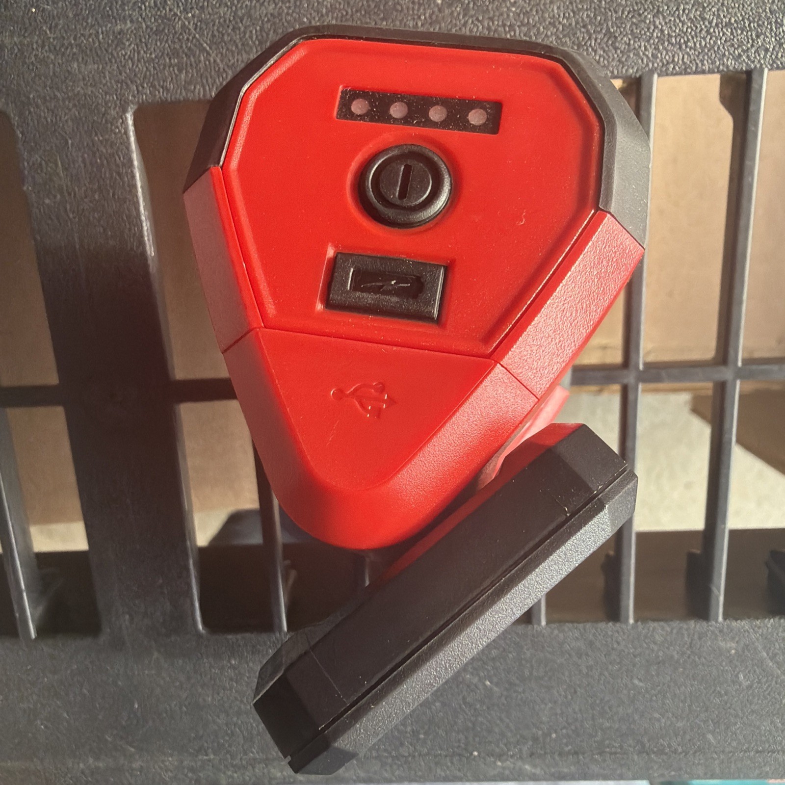 NEW Milwaukee 2367-20 M12 Rover Service & Repair Flood Light with USB Charging