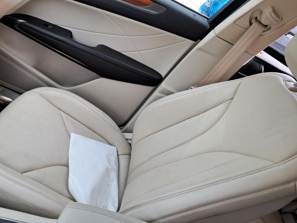 MKC 2016 Glove Box 4815802