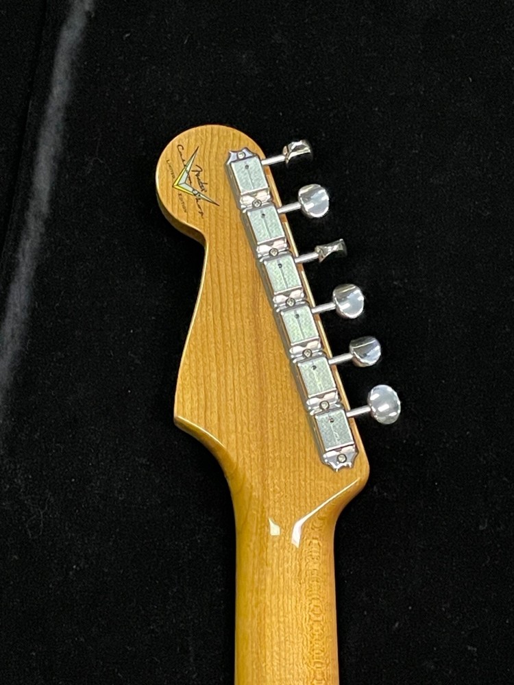 Fender Custom Shop S23 LTD RSTD Strat Desert Tan