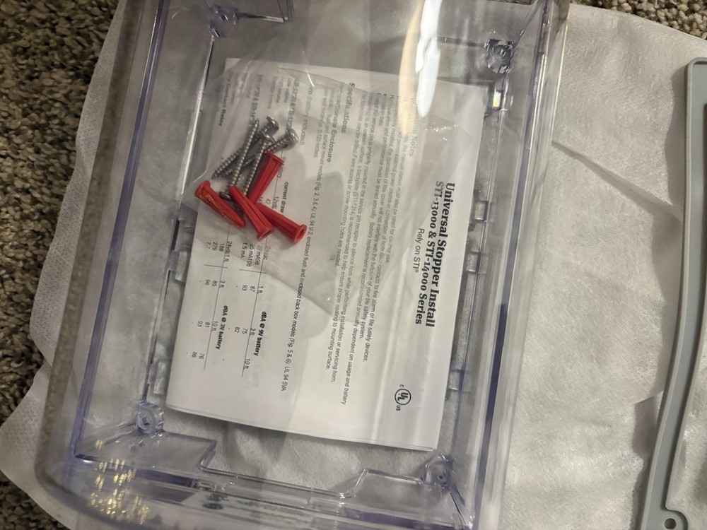 Safety Technologies Universal Stopper without Horn Housing Surface Mount Clear