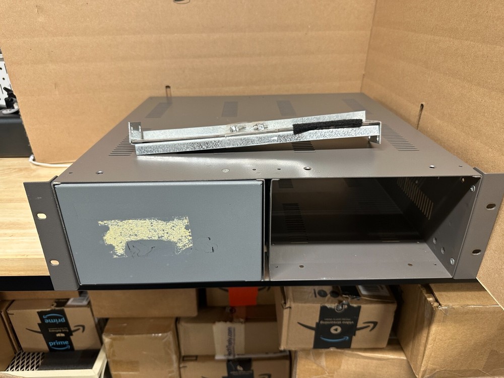 Avcom 2500 Dual Rackmount Chassis kit