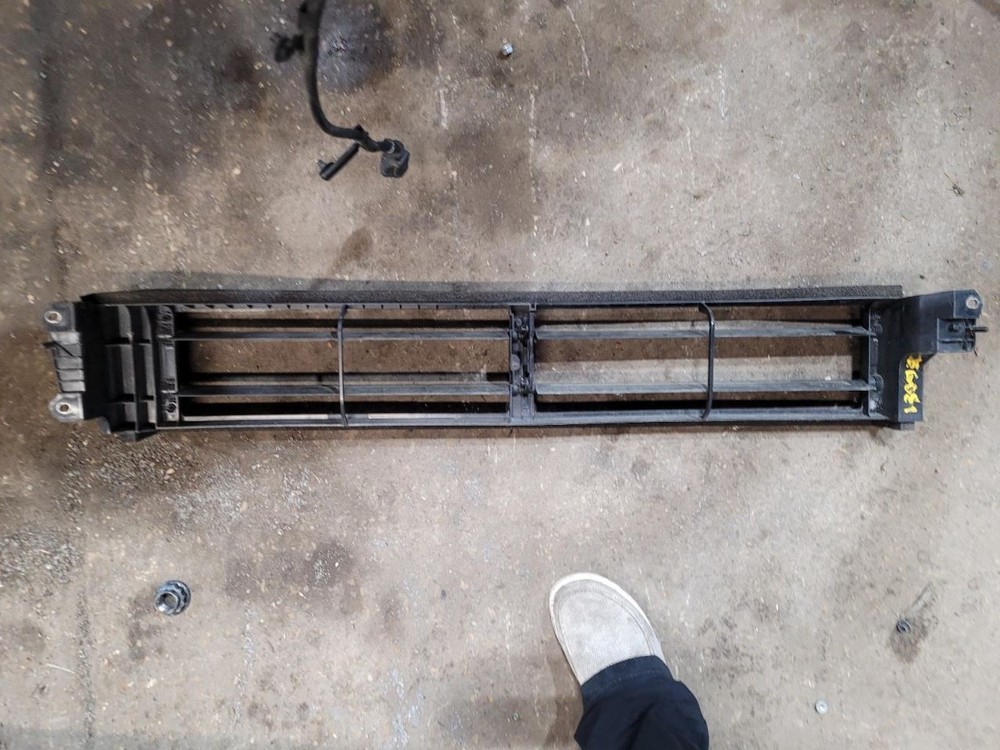 Air Shutter Fits 25 CAMRY 2040044