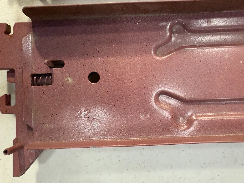 lozier gondola shelving base brackets for 22in base decks and low profile