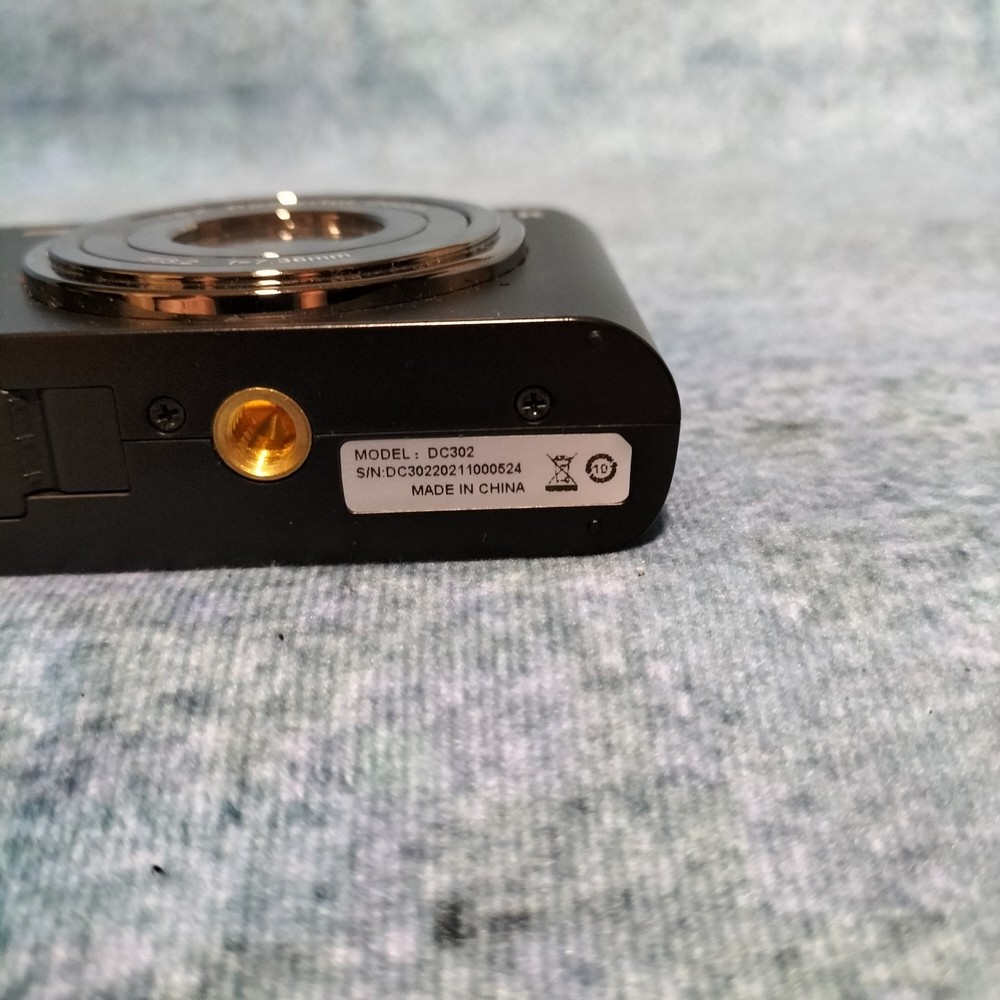 44MP Digital Camera DC302 Black Opened Never Used Excellent Condition