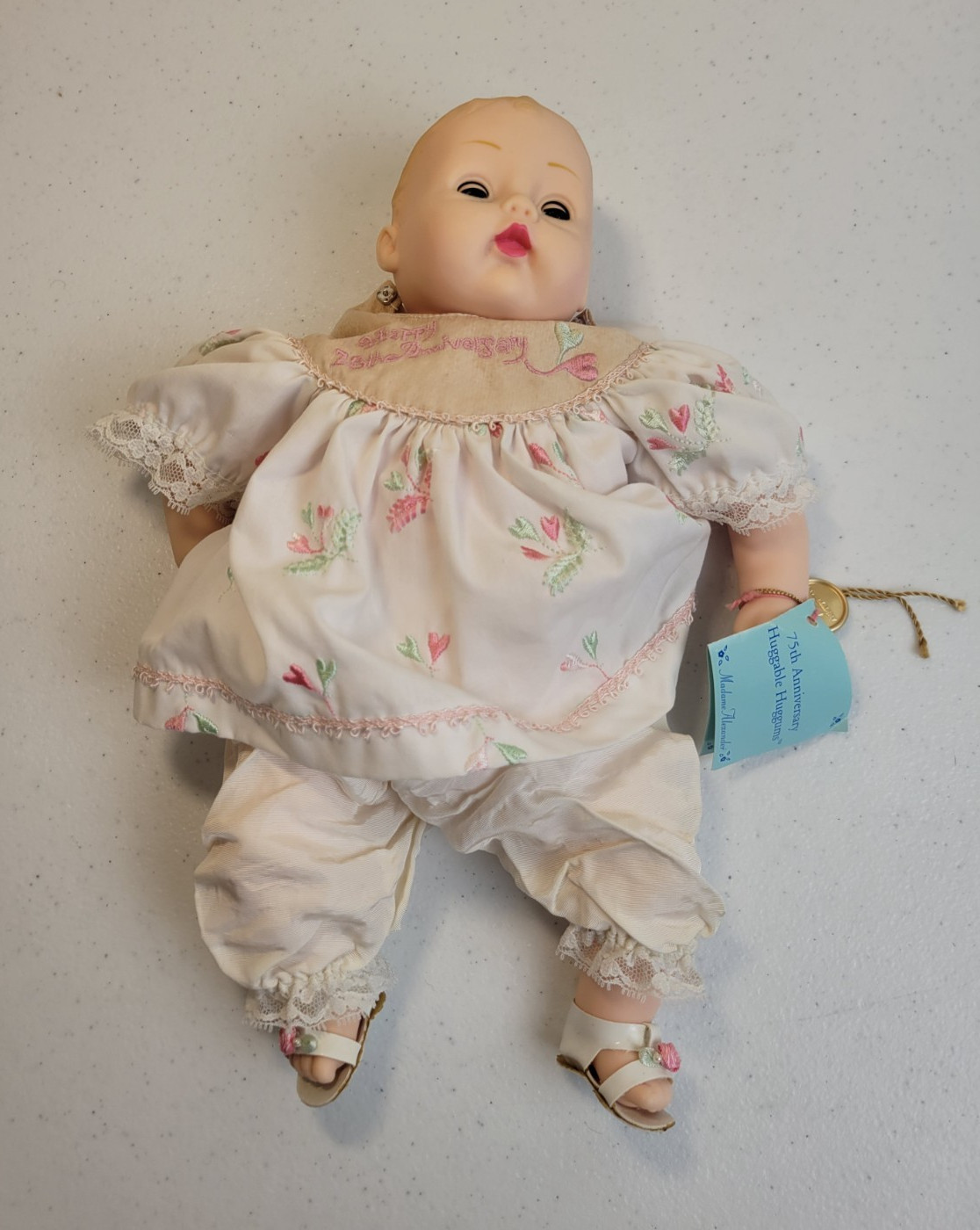 Vtg Madame Alexander Huggable Huggums Baby Doll 70s 75th Anniv Sleepy Eyes