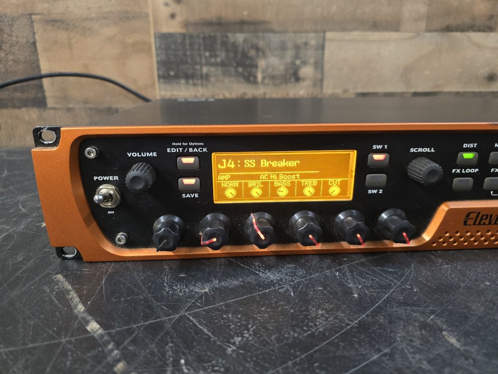 AVID - ELEVEN RACK | Guitar Effect and Interface