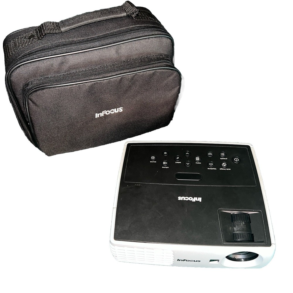 In Focus In1100 Computer Projector With Remote