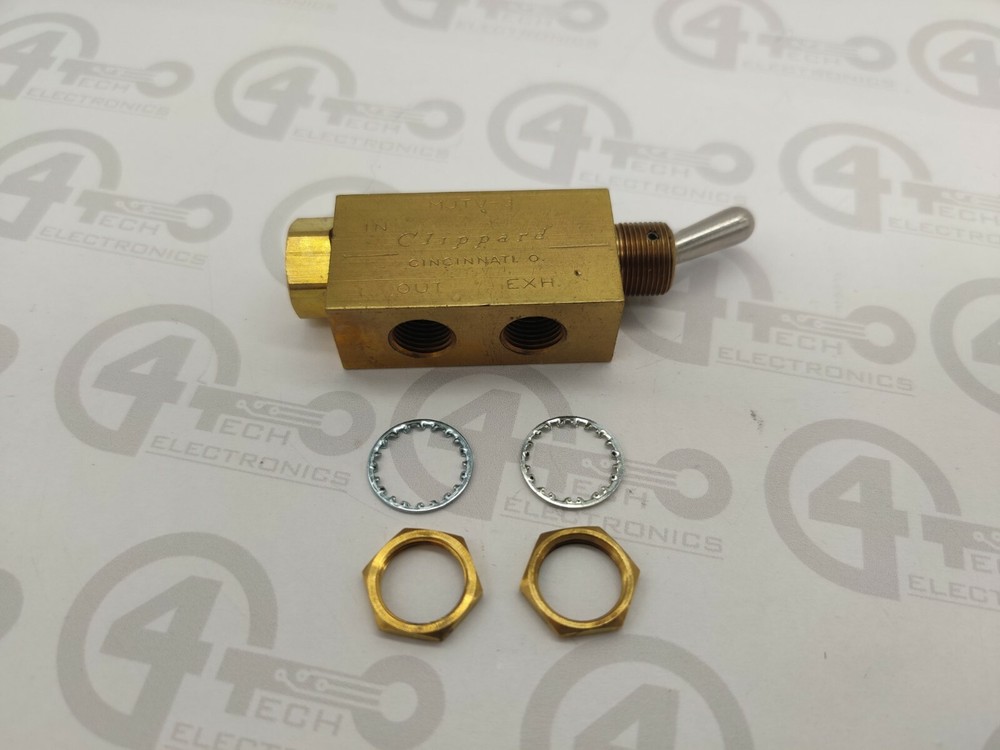 Universal Instruments Toggle Valve 42978601