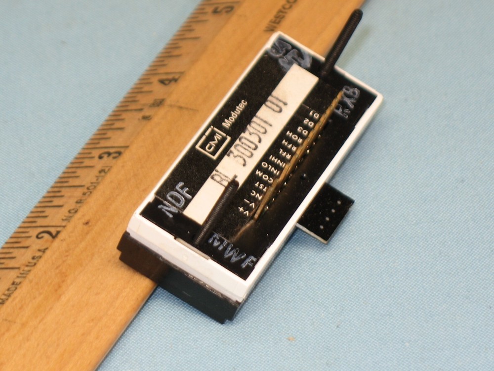 MODUTEC ~ MODEL # BL300301-01 ~ DIGITAL PANEL METER ~ NOS