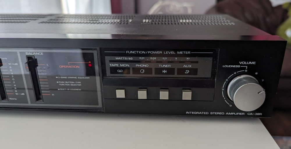 Fisher CA38-R Studio Standard Graphic Equalizer Integrated Stereo Amplifier