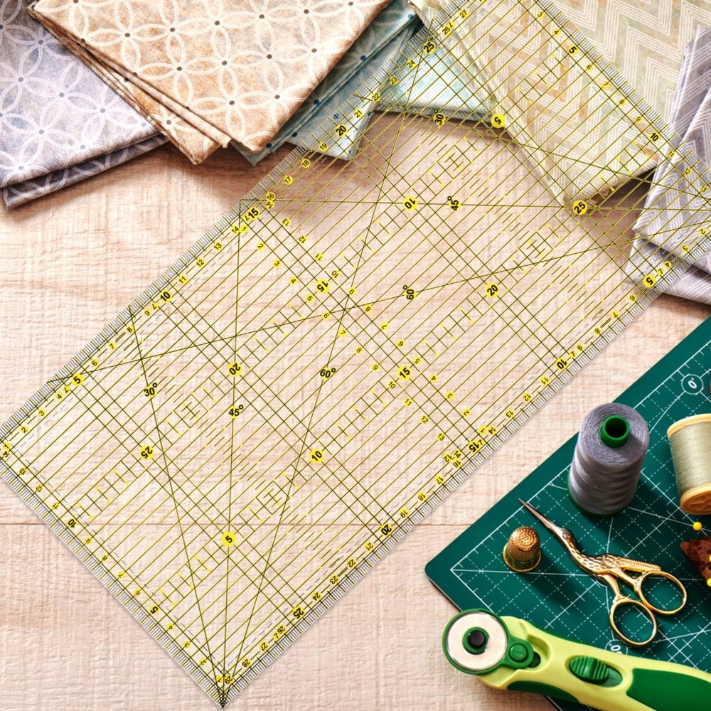 Cutting Ruler with Double Colored Grid Lines for Quilting Projects 15 x 30cm