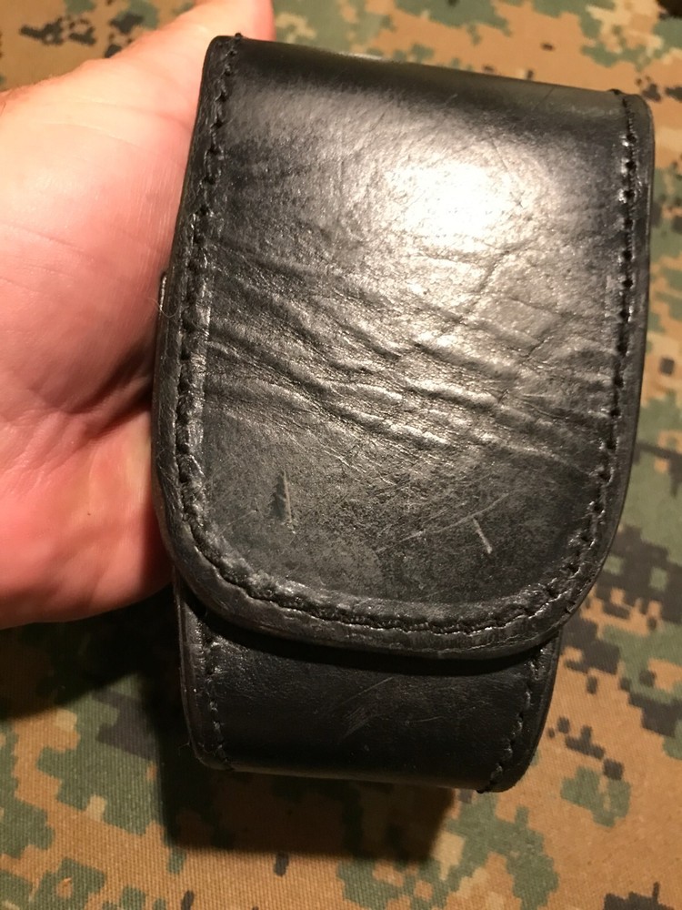ASP Handcuff Pouch Chain Hinge Rigid