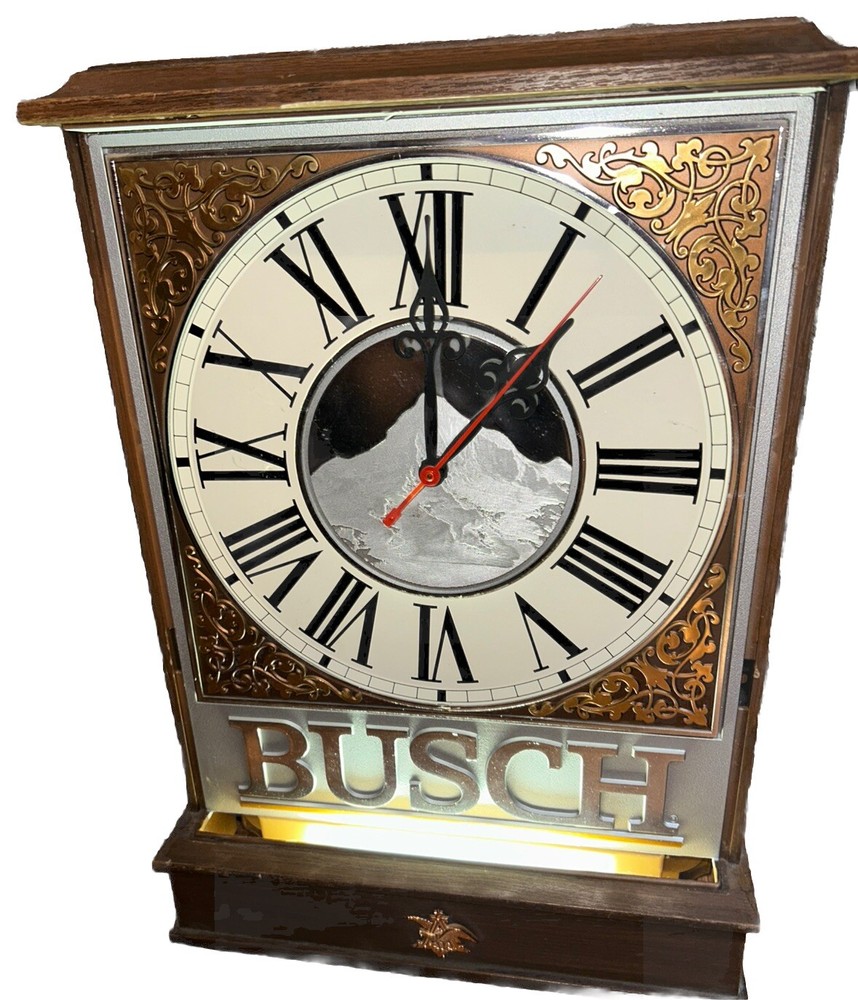 Vintage Anheuser Busch Beer Clock / Light Working! READ DESCRIPTION