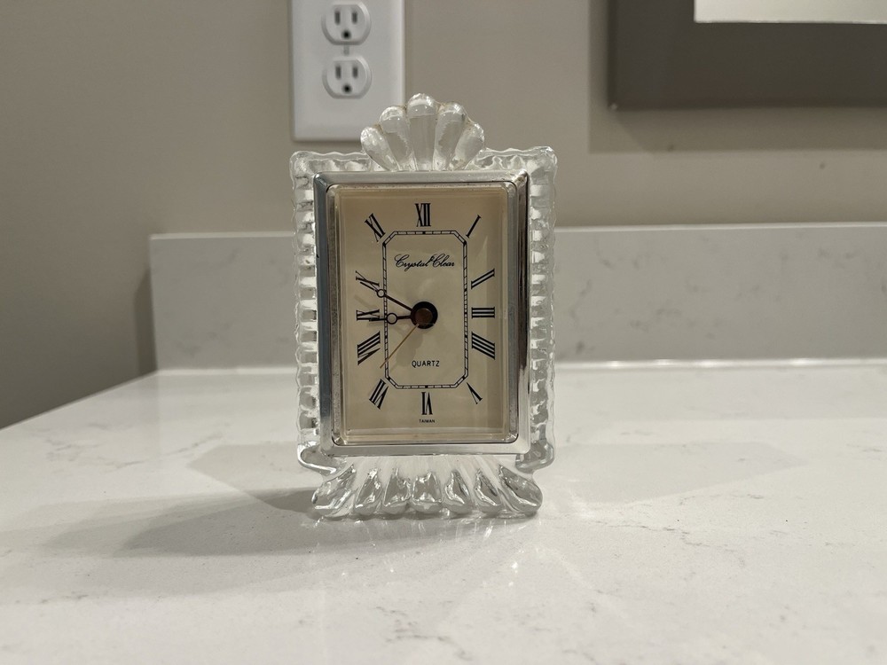 Crystal Clear Glass Desk Clock Quartz Battery Roman Numerals Rectangular Cool