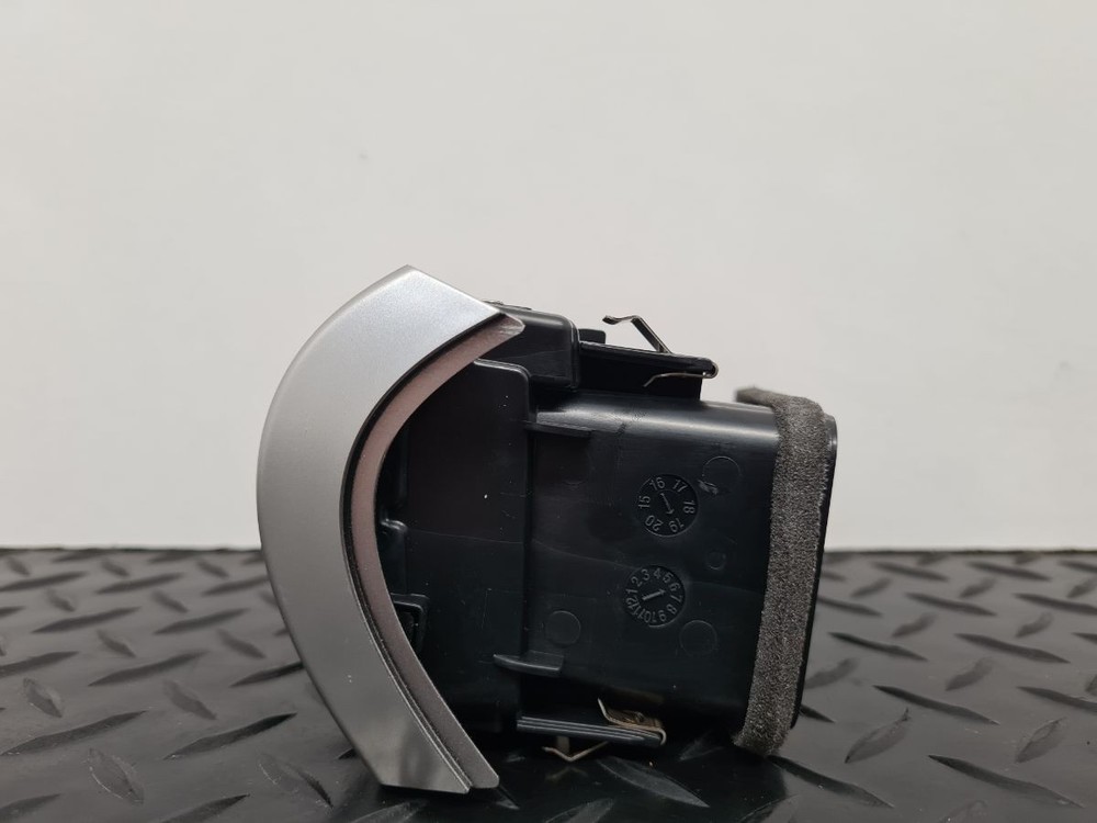 MITSUBISHI ECLIPSE CROSS MK1 (NS) 2021 LEFT OUTER HEATER VENT UNIT 8030A345ZZ