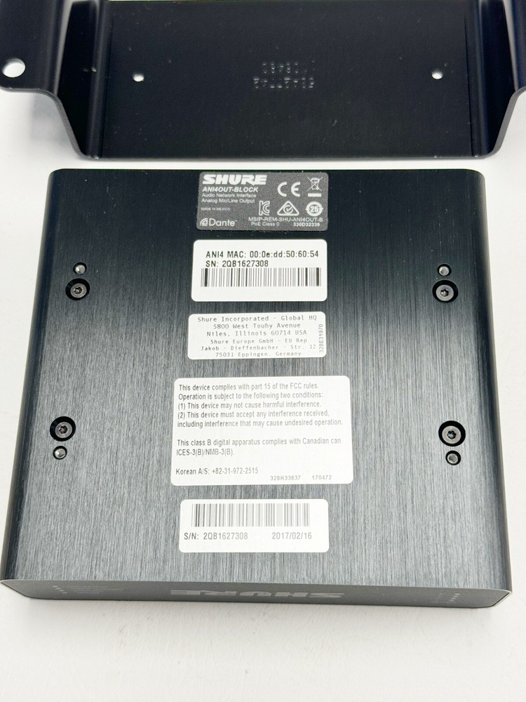 *Mint* Shure ANI4OUT-BLOCK Audio Network Interface