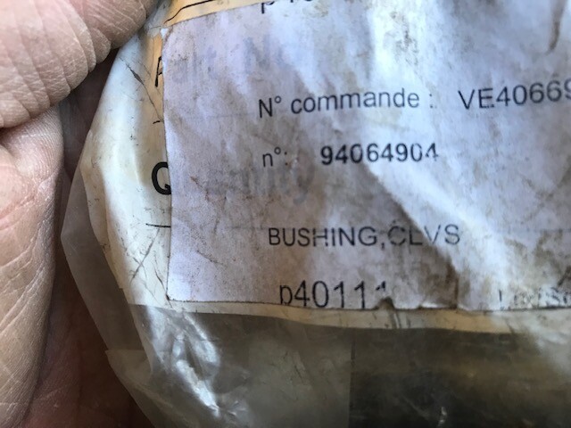 94064904 BUSHING, CLVS