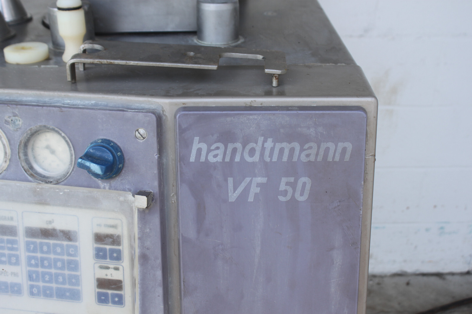 HANDTMANN VF 50 VACUUM PORTIONING FILLER STUFFER MACHINE AS-IS