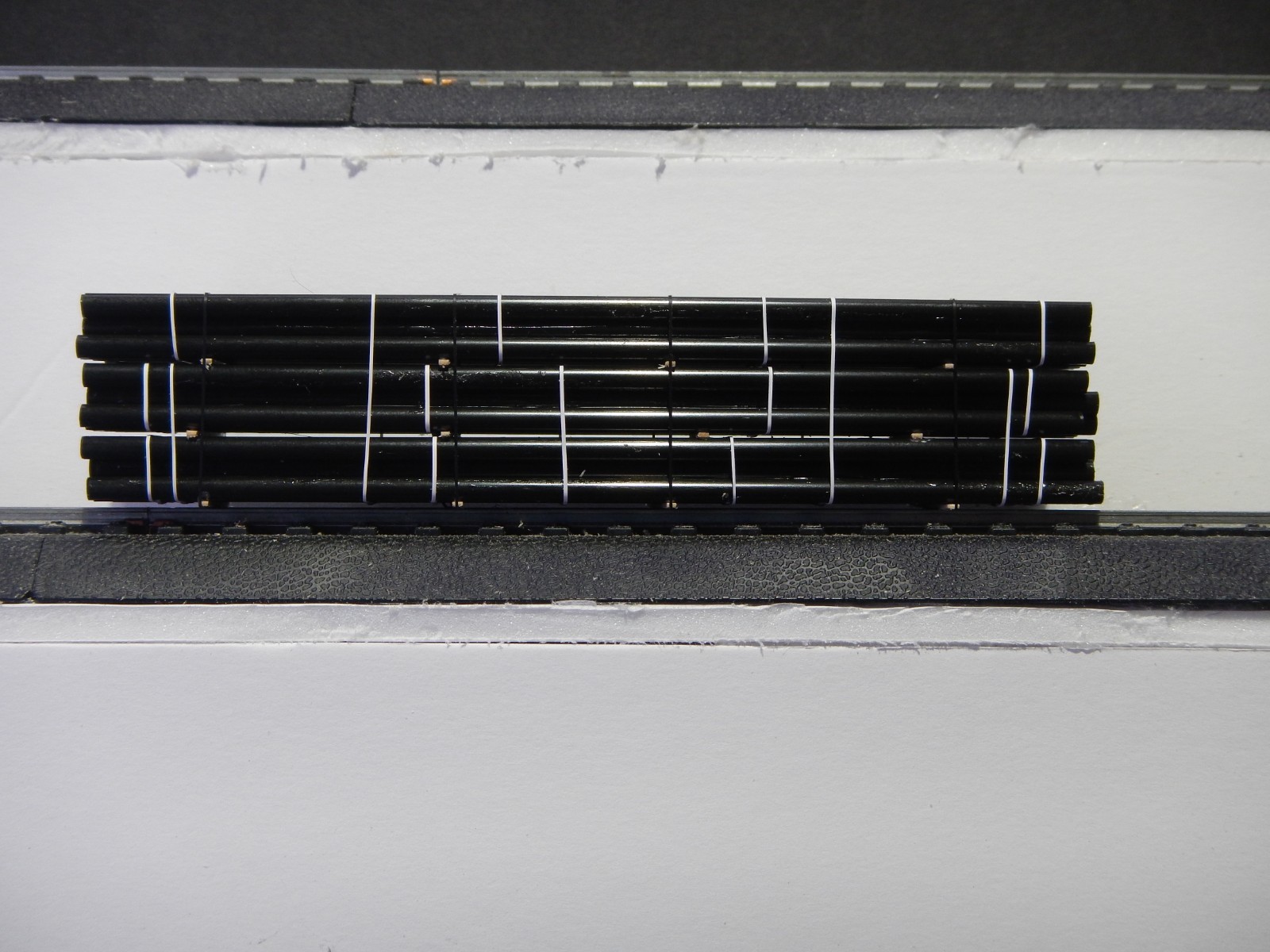 Pipe Load for HO Scale Bulkhead Flat or Gondola Car